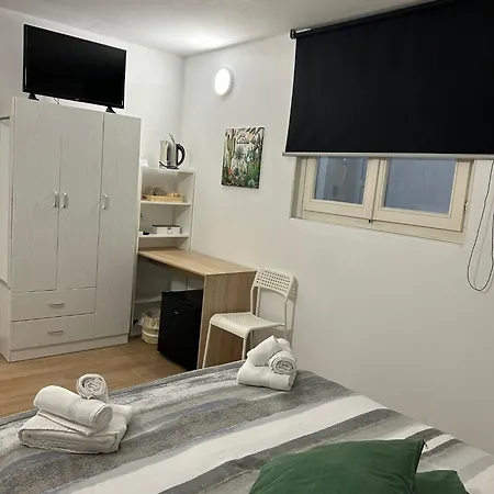 Willy-graziosa Indipendente Guest house